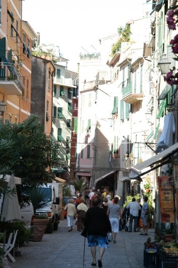 VERNAZZA