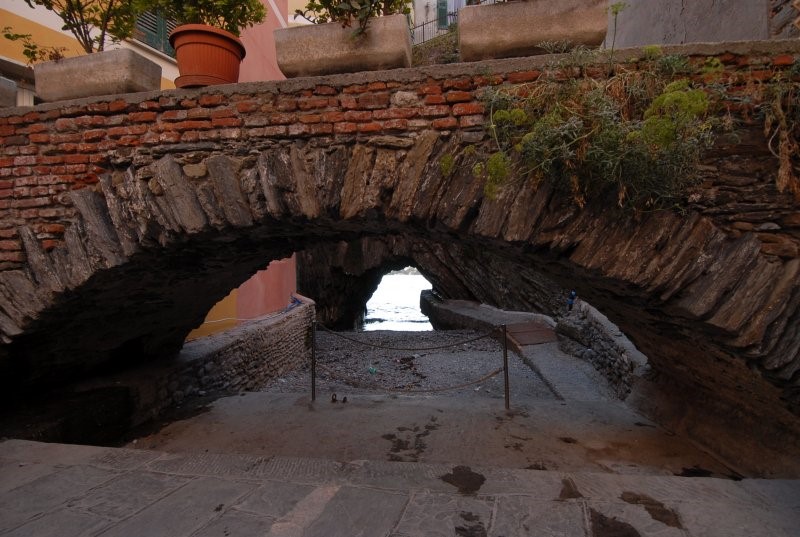 VERNAZZA